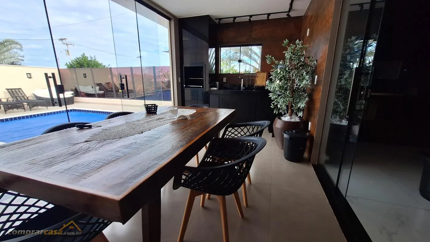 Casa em Condomínio para Venda em Cabo Frio / RJ no bairro Peró - imagem 26