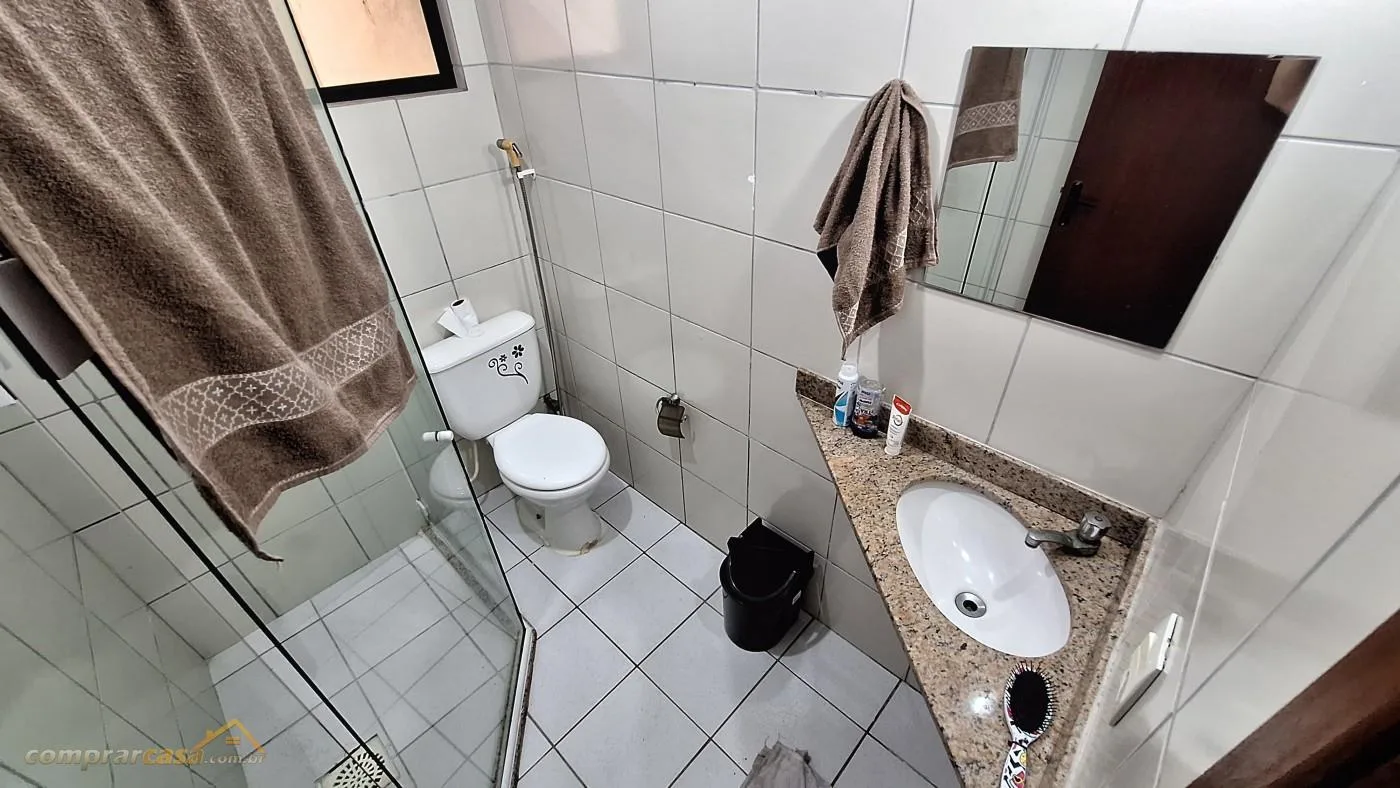 Casa em Condomínio para Venda em Cabo Frio / RJ no bairro Palmeiras - imagem 11