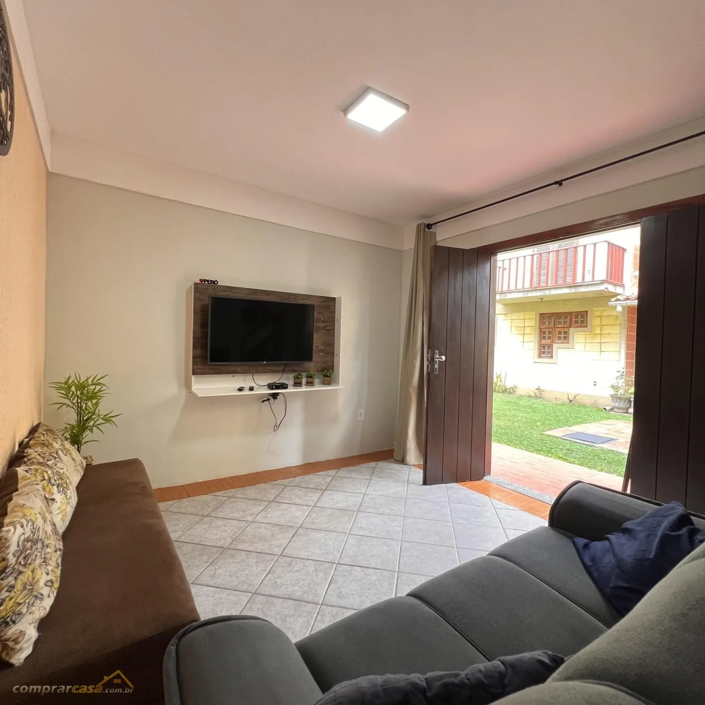 Casa em Condomínio para Venda em Cabo Frio / RJ no bairro Peró - imagem 9