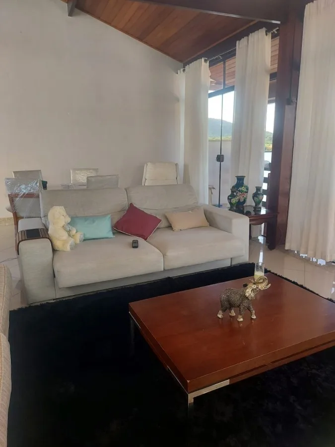 Casa para Venda em Cabo Frio / RJ no bairro Ogiva - imagem 8
