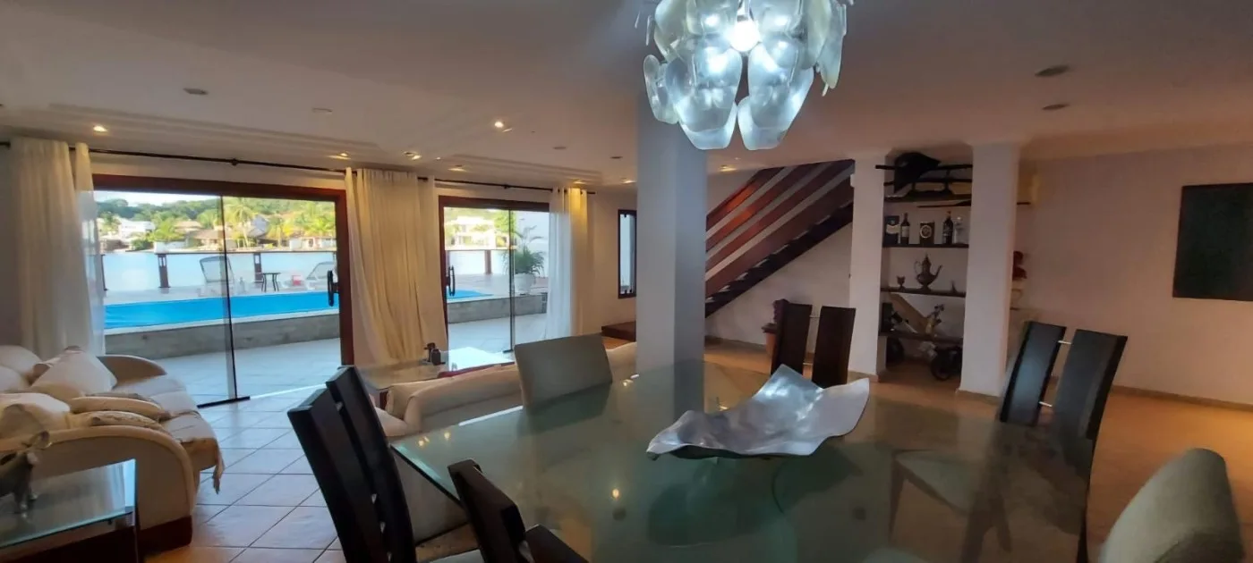 Casa para Venda em Cabo Frio / RJ no bairro Ogiva - imagem 5
