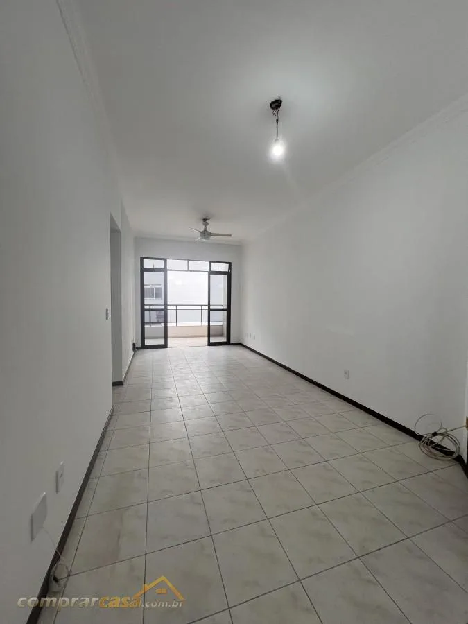 Apartamento para Venda em Cabo Frio / RJ no bairro Algodoal
