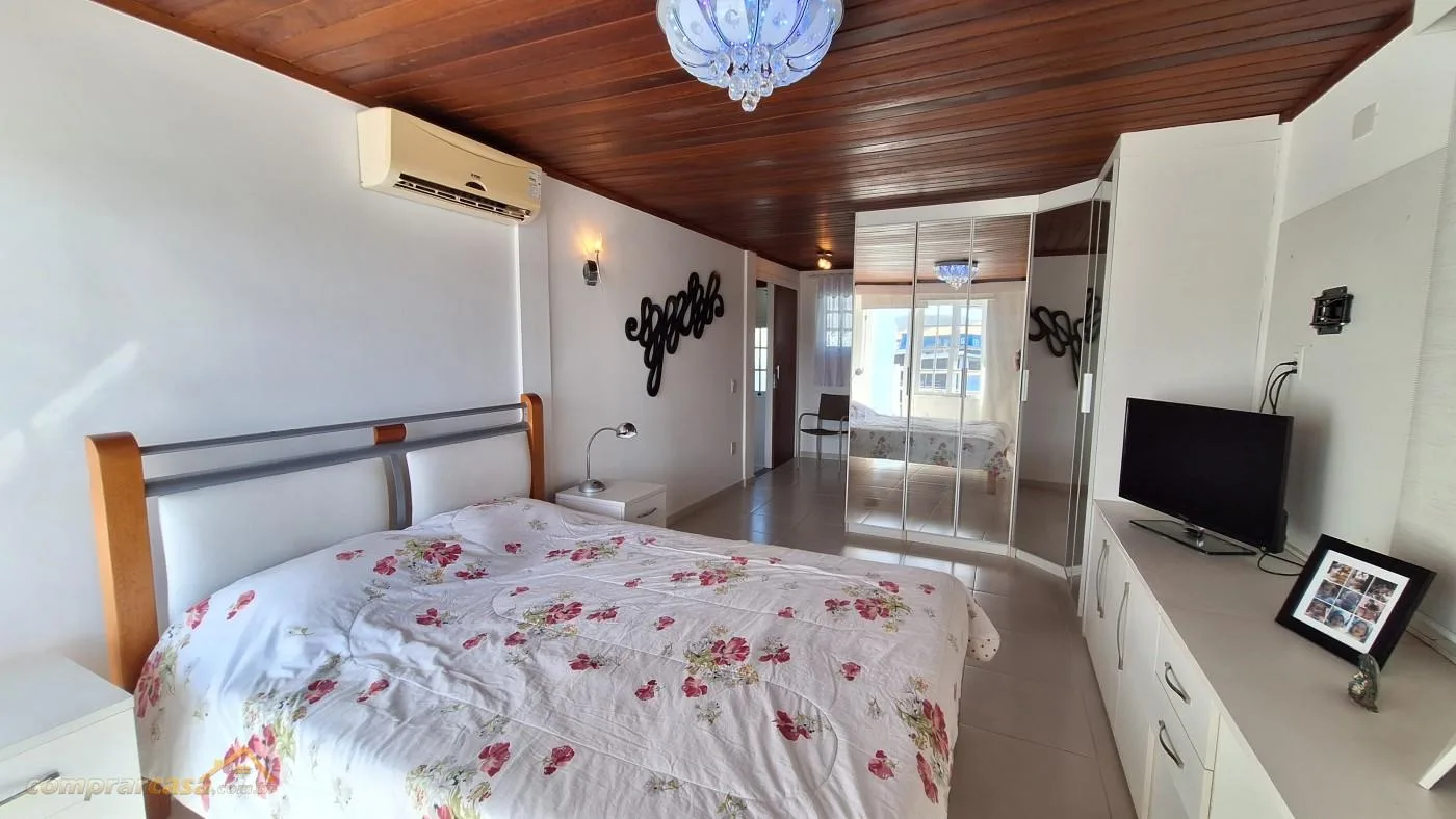Casa em Condomínio para Venda em Cabo Frio / RJ no bairro Ogiva - imagem 29