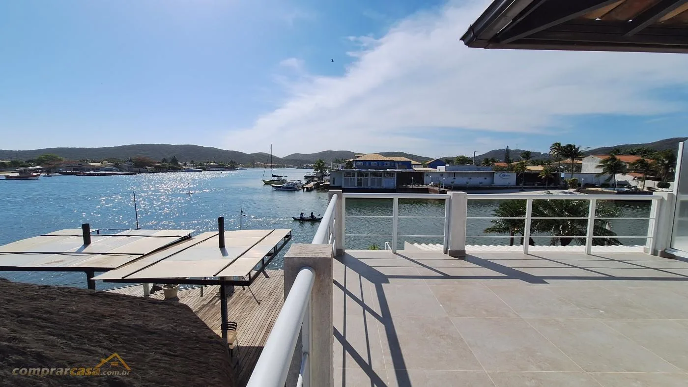 Casa em Condomínio para Venda em Cabo Frio / RJ no bairro Ogiva - imagem 33