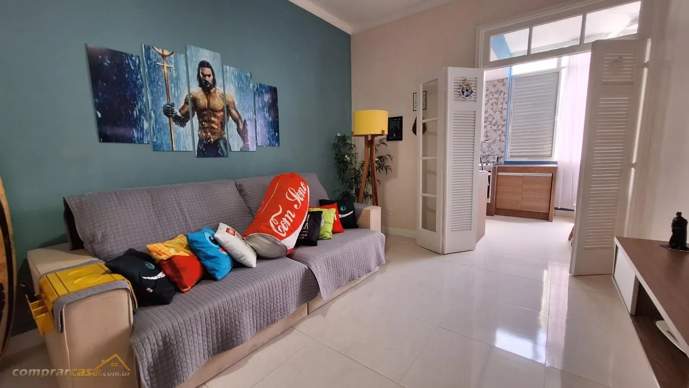 Apartamento para Venda em Cabo Frio / RJ no bairro Centro