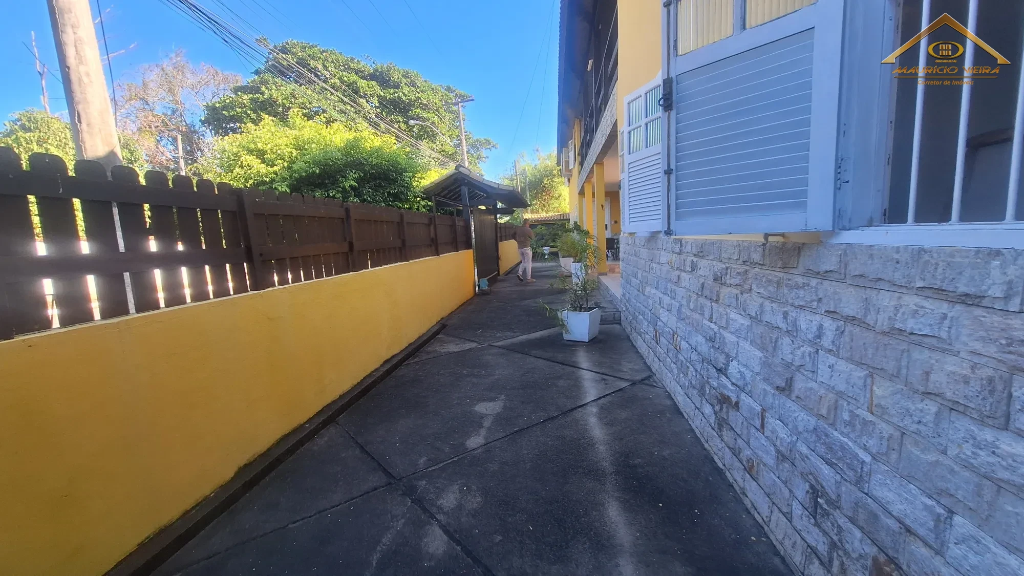 Linda casa na Ogiva, em condomínio fechado, porteira fechada e com preço abaixo do mercado. Em frente ao Clube Náutico. - imagem 37